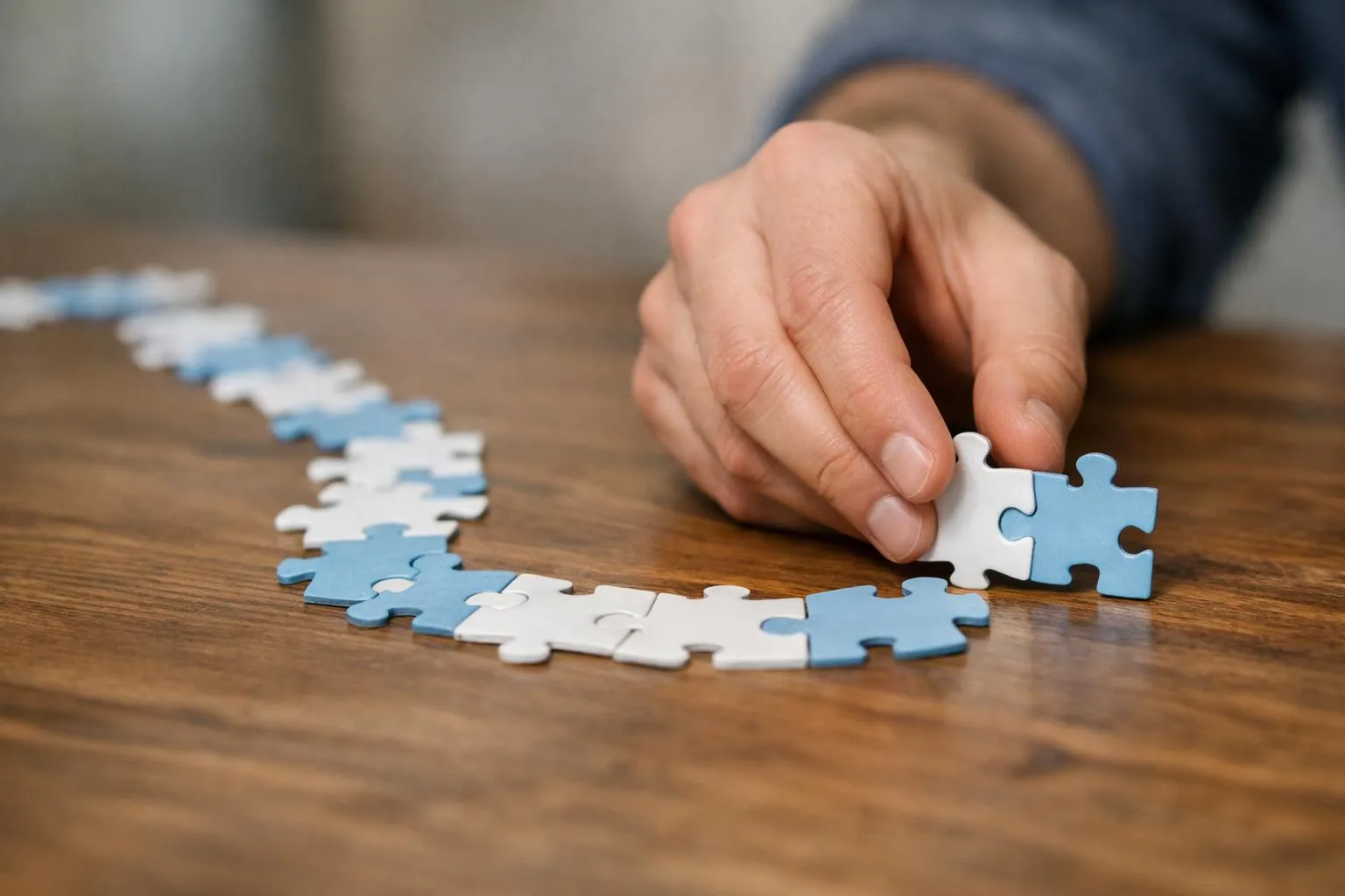 "Récupérer son ex : progression des étapes, puzzle de reconstruction d'une relation amoureuse"